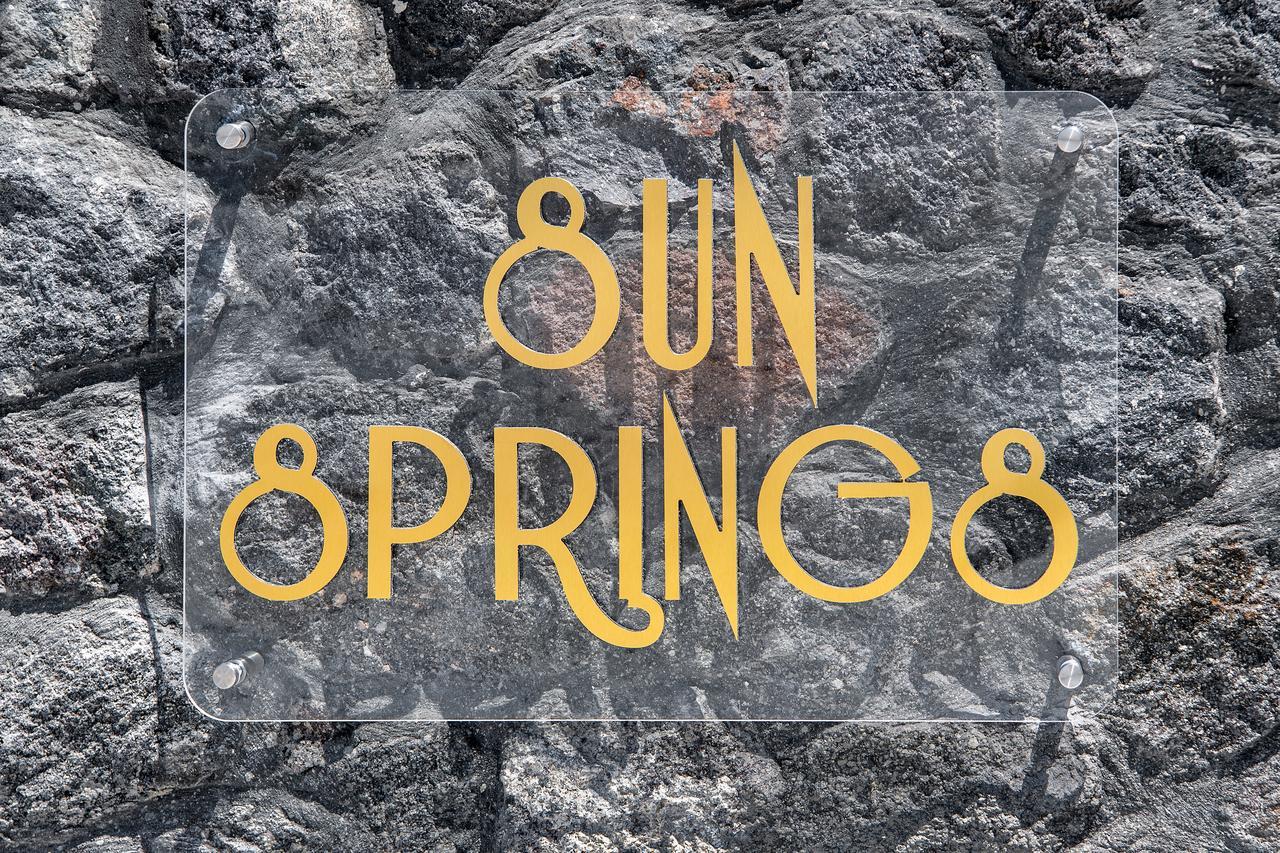 Sun Springs Suites Kamári 外观 照片