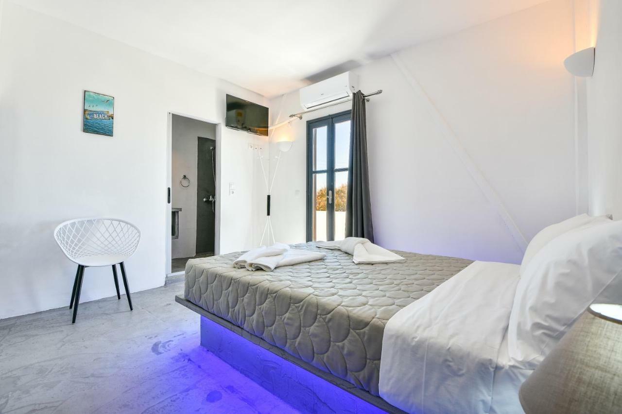 Sun Springs Suites Kamári 外观 照片